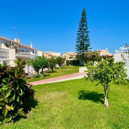 Costa Blanka Resident Apartman Torrevieja Kültér fotó