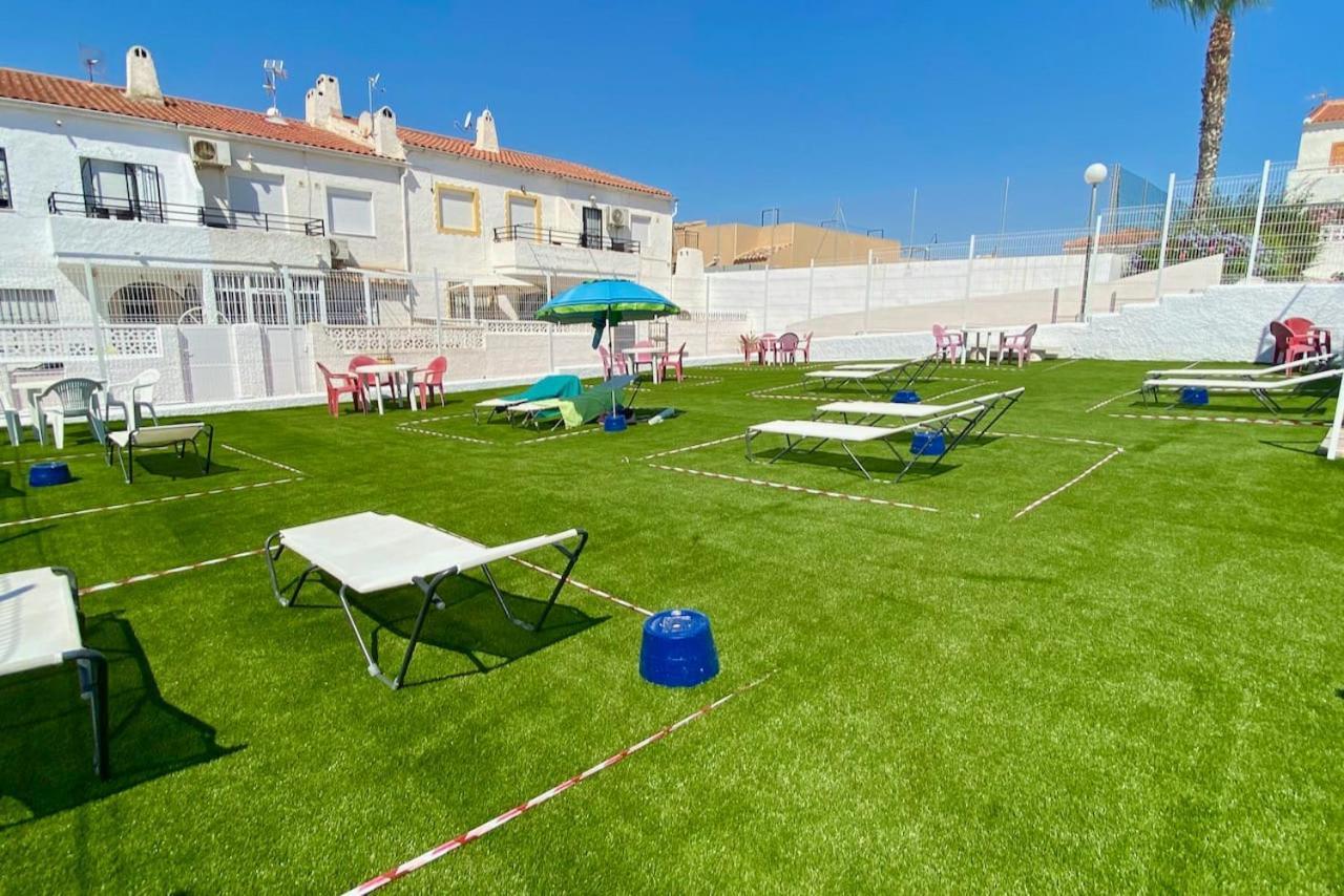 Costa Blanka Resident Apartman Torrevieja Kültér fotó